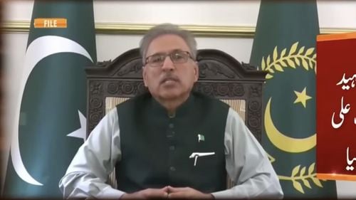 Preşedintele Pakistanului Arif Alvi refuză să promulge noile legi ale securității naționale