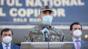 Valeriu Gheorghiță: Nu putem să luăm decizia de a ne vaccina sau de a face doza booster pe baza valorii anticorpilor. Nu s-a definit un prag de la care o persoană este protejată / În SUA se discută ca schema completă de vaccinare să includă și doza booster
