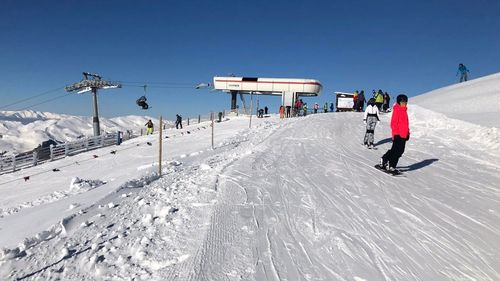 Fără schi la Sinaia din cauza vântului puternic
