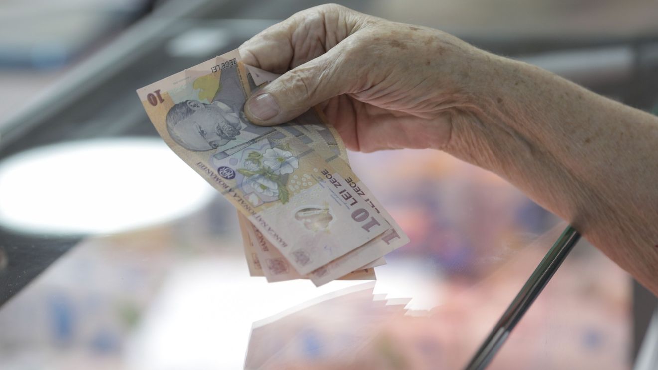 Puterea de cumpărare a pensiilor în România, în scădere accentuată în ultimele luni, potrivit Eurostat