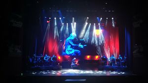 Pianistul Richard Clayderman, într-un concert caritabil la Cluj / Banii strânși din bilete vor fi acordați ca burse la 9 elevi talentați în muzică / Artistul francez are peste 90 de milioane de discuri vândute în carieră
