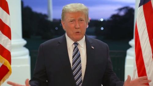 Donald Trump le-a spus apropiaţilor că nu intenţioneză să-şi recunoască înfrângerea în ciuda oricărui rezultat şi va continua lupta în instanţă - surse CNN