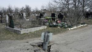 Aliații care înarmează Ucraina se simt ”inconfortabil” după ce Biden a anunțat că va trimite controversatele bombe cu dispersie (oficiali britanici)/ Londra este unul dintre cei mai importanți susținători ai lui Zelenski