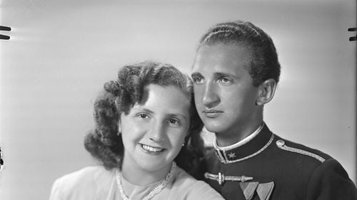 Se recuperează arhiva celui mai important atelier fotografic din Clujul anilor 1936 – 1959. ”Este cel mai amplu și important proiect recent de acest gen din România”