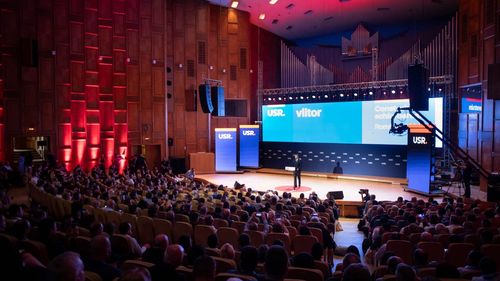 Consiliul partidului european ALDE începe vineri, în premieră, la București/ USR își lansează candidații la europarlamentare în cadrul evenimentului