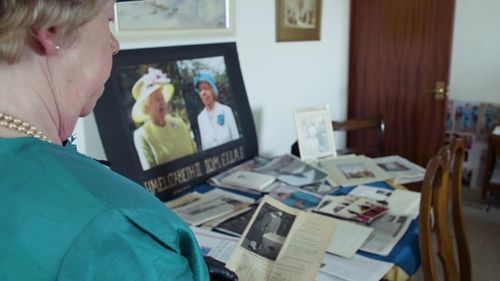 Sosia Reginei Elisabeta a II-a își pierde slujba după 34 de ani, în urma morții suveranei Marii Britanii/ Mary Reynolds are 89 de ani și își va păstra ținutele regale