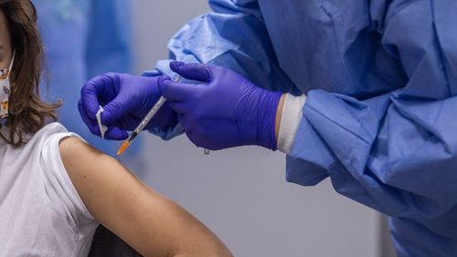 Ratele de vaccinare a copiilor sunt în scădere în Europa, ceea ce favorizează reapariţia rujeolei şi a tusei convulsive, avertizează UNICEF / Care este situaţia în România