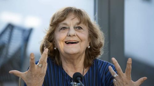 Scriitoarea Ana Blandiana a fost aleasă membră titulară în Academia Română. Rectorul UMF „Carol Davila”, Viorel Jinga – ales membru corespondent / Lista completă