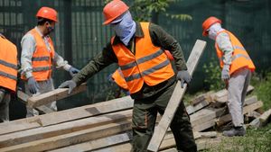 Muncitorii străini au generat jumătate din creșterea locurilor de muncă din UE din 2022, dar reacția populistă ar putea bloca viitoarele câștiguri, a declarat șefa BCE