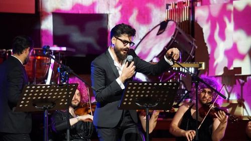 Cezar Ouatu, Andra, Nicolae Voiculeţ și Lupii lui Calancea - printre artiștii aduși de Primăria București la Târgul de Crăciun din Piaţa Constituţiei