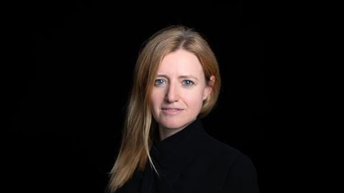 Compania de consultanţă BearingPoint România promovează primul său Partener (P)