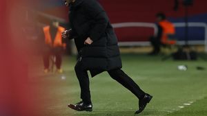Diego Simeone, după triumful 2-1 cu Barcelona: Am avut umilința să suferim și să ne apărăm / Hansi Flick: A fost incredibil cum am jucat