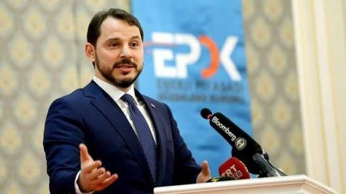 Ginerele preşedintelui Erdogan demisionează din funcţia de ministru de finanţe al Turciei