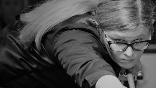 Controverse în Anglia, după ce finala unui campionat feminin de biliard a fost disputată de două sportive transgender