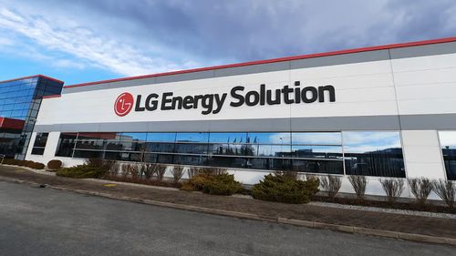 Industria în plină expansiune a bateriilor din Polonia, amenințată de normele propuse de UE privind emisiile