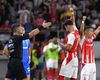 Dinamo a spulberat campioana! „Câinii” au învins Universitatea Craiova cu 5-1, într-un derby cu eliminare și intervenții VAR