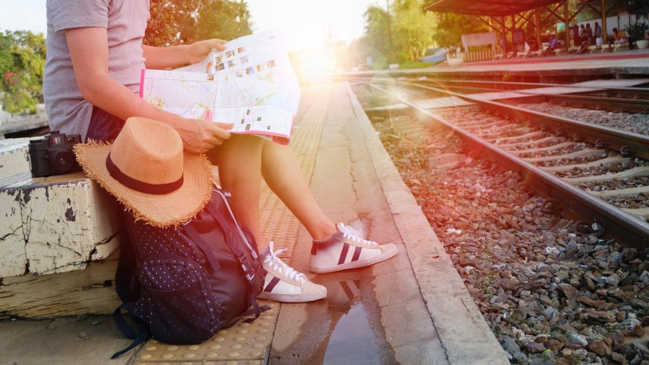 O călătorie București-Brașov va costa 16 lei. CFR Călători ieftineşte biletele pentru călătoriile în weekend cu până la 35%