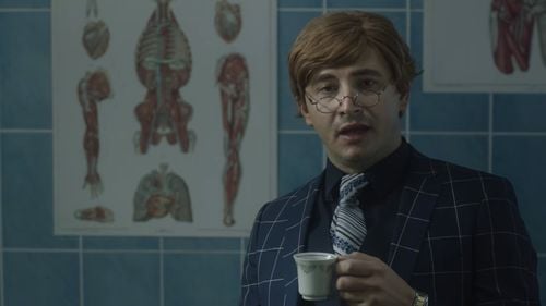 VIDEO ”În Chișinău avem cel mai mare cimitir din Europa, așa că nu-ți fă griji”. Mesaj dur pro-vaccinare în Republica Moldova