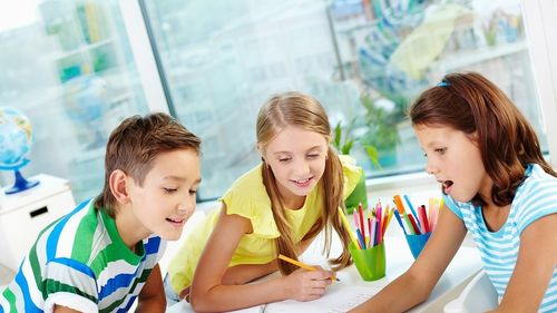 Ateliere de vară pentru copii: workshopuri de chimie, biologie, cursuri de negociere pentru copii (Parteneriat)