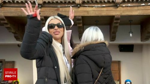 Ce au făcut două tinere la 1.700 de metri altitudine, în Masivul Postăvarul. „După un pahar, două, nu mai simți frigul”
