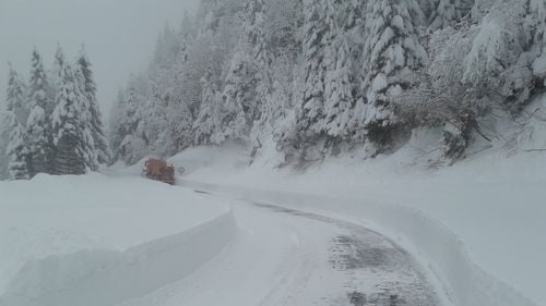 La Vârful Omu și Bâlea Lac, zăpada a depășit un metru