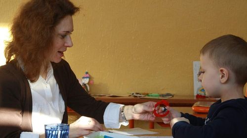 Revolta consilierilor școlari și a profesorilor logopezi: Suntem singurii care nu au primit sporul de 10% pentru suprasolicitare