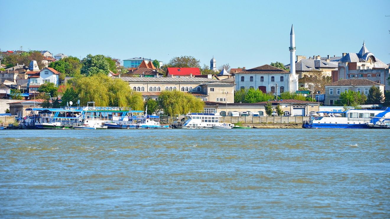 Începe la Tulcea festivalul internaţional de muzică şi teatru - de la opereta Silvia la Lysistrata