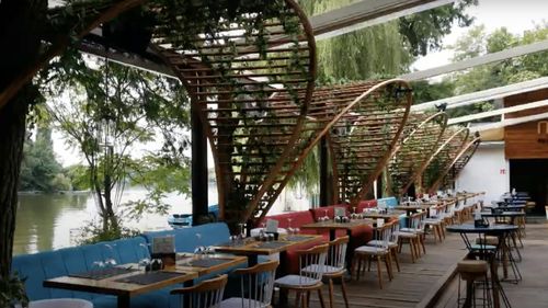 Primăria Sectorului 1: Ar putea fi confiscate aproape 20 de milioane de lei din veniturile obţinute de terasele care funcţionează ilegal în Parcul Herăstrău