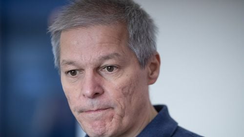 Cioloș, mesaj pentru partidul pe care l-a fondat: Mă uit la ce se întâmplă acum cu PNL, la foștii colegi din USR, la colegii din REPER și îmi este foarte limpede că, dacă vrem ca România să mai aibă o șansă, trebuie să schimbăm acest model