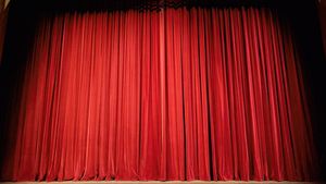 Scandal major cu teme ideologice în teatrul românesc. Acuzații de „conservatorism” și „woke-ism” la premiile UNITER / Silviu Purcărete se retrage de pe lista nominalizărilor după o petiție a unor regizori și actori care acuză „invizibilizarea tinerei generații”