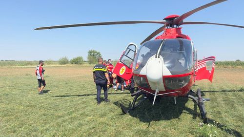 Un parașutist a fost grav rănit după ce a căzut pe pista Aerodromului Clinceni și a murit la spital