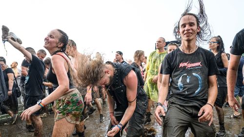 Bine ați venit la Jarocin: Festivalul de muzică din Polonia comunistă care a devenit acum un eveniment contra-cultural