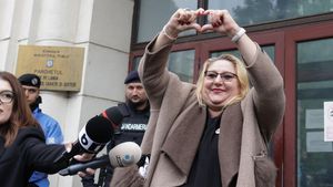 Cum a împins extremista Diana Șoșoacă narațiunea unui conflict iminent între Turcia și Occident cu un discurs mai vechi al lui Erdogan, reciclat pe canalele de propagandă ale TikTok / Sute de mii de vizualizări în câteva zile