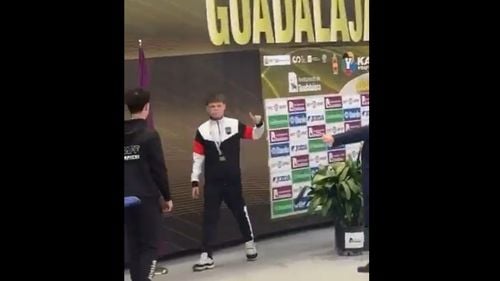 VIDEO Un karateka ucrainean în vârstă de 13 ani a refuzat să se urce pe podium alături de un rus