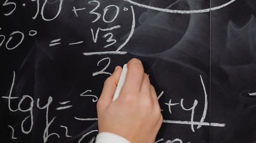 Nicușor Dan participă la o conferință științifică susținută de matematicianul vietnamez alături de care a câștigat medalia de aur la Olimpiada Internațională de Matematică din 1988