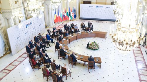 Preşedintele Klaus Iohannis, întrevedere cu omologul leton, în marja Summitului B9