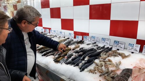 Analiză la raft: Cât costă peștele proaspăt în plin Post al Crăciunului / Crapul este pe locul întâi în topul preferințelor