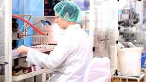Primul vaccin din lume conceput de inteligența artificială / Ar putea proteja împotriva mai multor virusuri și ar putea preveni pandemiile