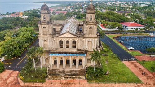 Nicaragua impune impozite pe veniturile bisericilor și închide încă 151 de ONG-uri