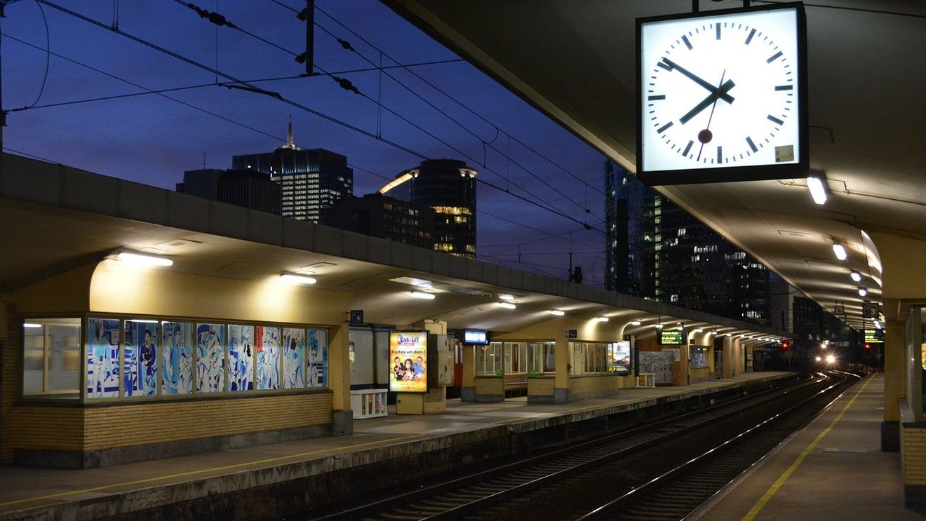 Serviciile publice din Belgia, perturbate de greva la nivel naţional contra scăderii puterii de cumpărare