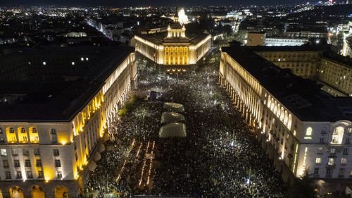 LIVE VIDEO Proteste masive împotriva Guvernului în Bulgaria: Manifestanții, strânși în Sofia și alte zeci de orașe, cer adoptarea unui buget echitabil