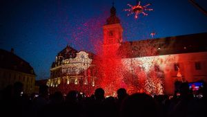 VIDEO FOTO Cod roșu de acrobații în centrul Sibiului. A început FITS!