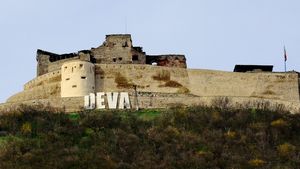 Festival de jazz şi expoziţii de artă şi fotografie în parcul cetăţii Deva, în weekend