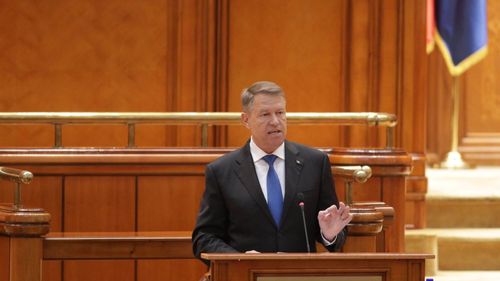 Președintele Iohannis, atac dur la PSD: Asaltul majorităţii PSD la adresa statului de drept riscă să fragileze statutul României în NATO şi UE / Această guvernare eșuată reprezintă în sine un risc pentru țară