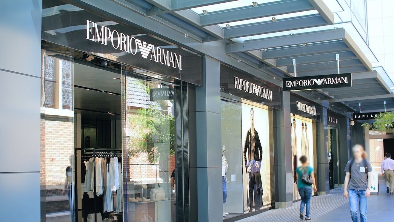 Giorgio Armani nu mai exclude o vânzare a imperiului său