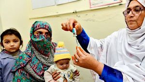 Afganistanul îşi propune să vaccineze 5,3 milioane de copii împotriva poliomielitei