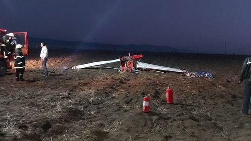 VIDEO Un avion de mici dimensiuni s-a prăbușit la Șiria. Doi bărbați au decedat