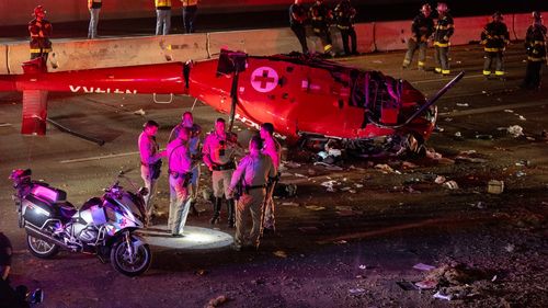 Un elicopter medical s-a prăbuşit în Statele Unite, pe autostrada Sacramento: trei persoane sunt în stare critică