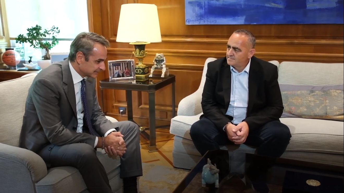 Premierul Greciei s-a întâlnit cu Fredi Beleri, etnicul grec încarcerat din Albania care a fost ales luna trecută în Parlamentul European și vizitează Atena în drum spre Strasbourg