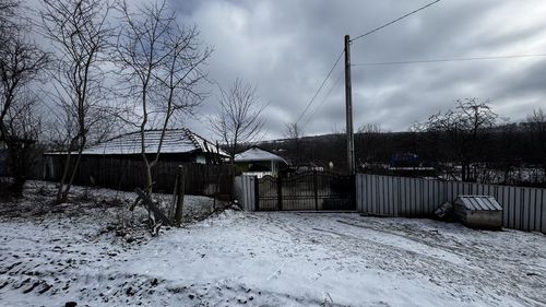 Reportaj Reporter de Iași în comuna Zăpodeni din județul Vaslui în care au rădăcini prima doamnă Mirabela Grădinaru și Cristina Chiriac, candidată la funcția de procuror general al României